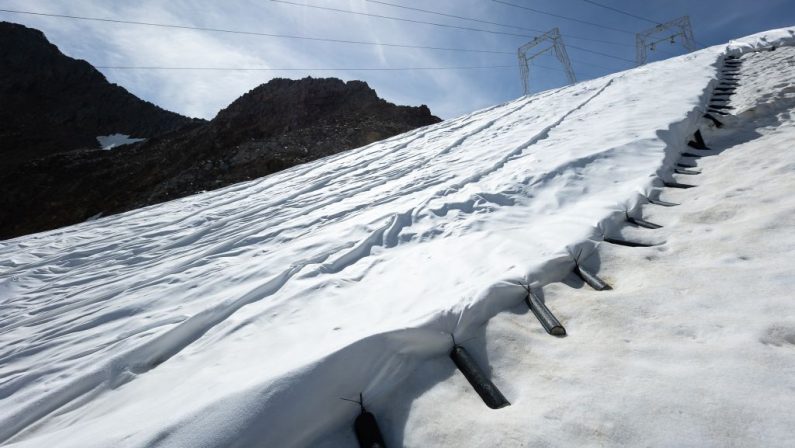 Mini lancia Takes Care, progetto per gestione sostenibile della neve in alta quota