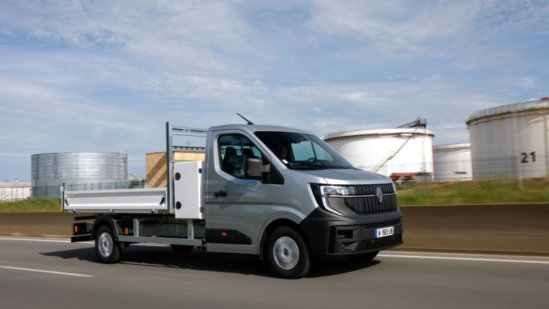 Renault Master aumenta l’offerta e si arricchisce di nuovi equipaggiamenti