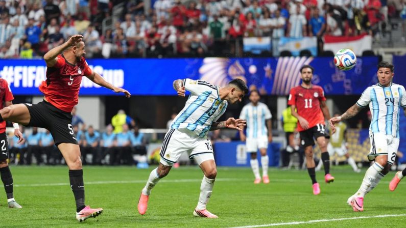 All’Inferno e ritorno, l’Argentina ribalta l’Egitto e va ai quarti