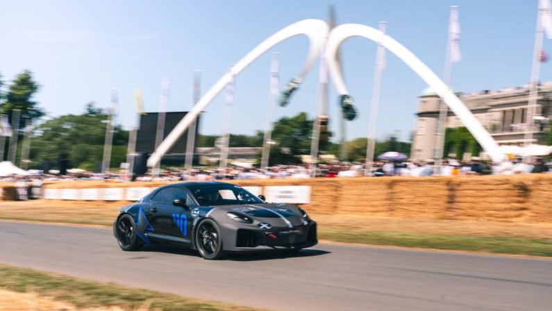 Alpine A110 Future debutta a Goodwood