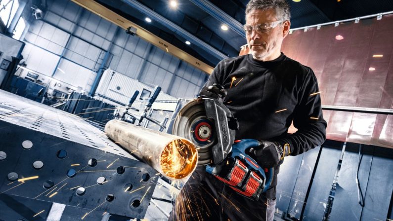 Bosch presenta tre nuove smerigliatrici angolari a batteria