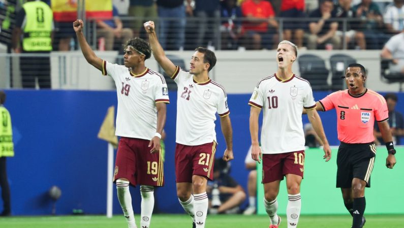 La Spagna piega la Francia 2-0 e vola in finale ai Mondiali
