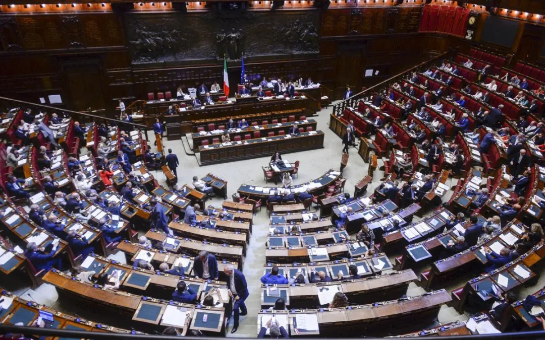 Legge elettorale, ok della Camera con 217 voti, il testo va al Senato