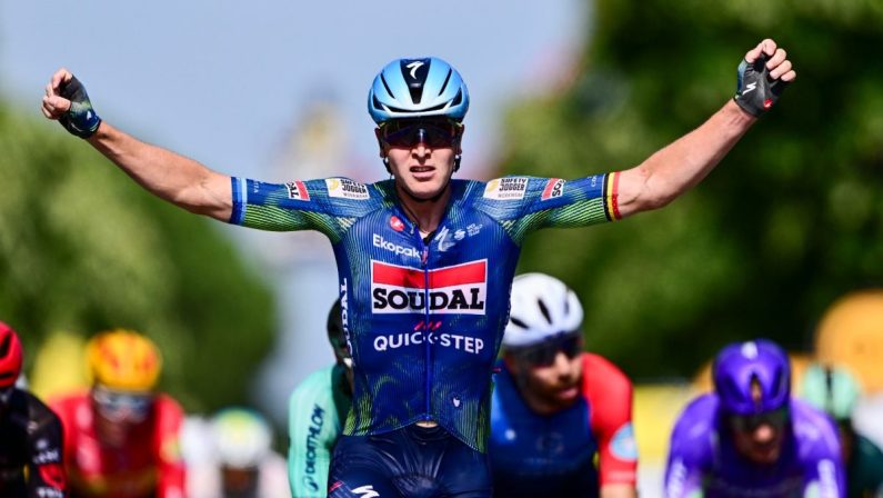 Merlier vince anche la 12^ tappa e cala il tris al Tour, Pogacar sempre leader
