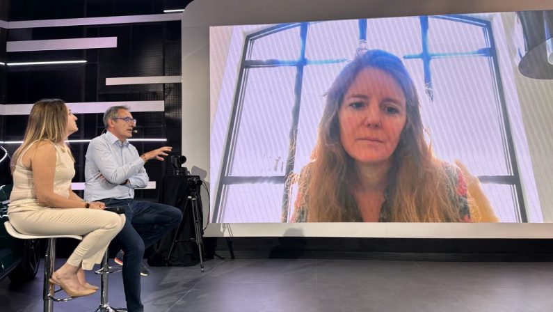 Renault Group accelera su sostenibilità, -38% di impronta carbonio e più riciclo