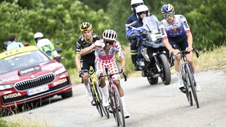 Impresa Carapaz nella 20^ tappa, Pogacar ipoteca il suo quinto Tour