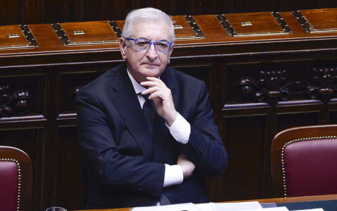 Carburanti, Foti “Allo studio del governo accise mobili e Social card”