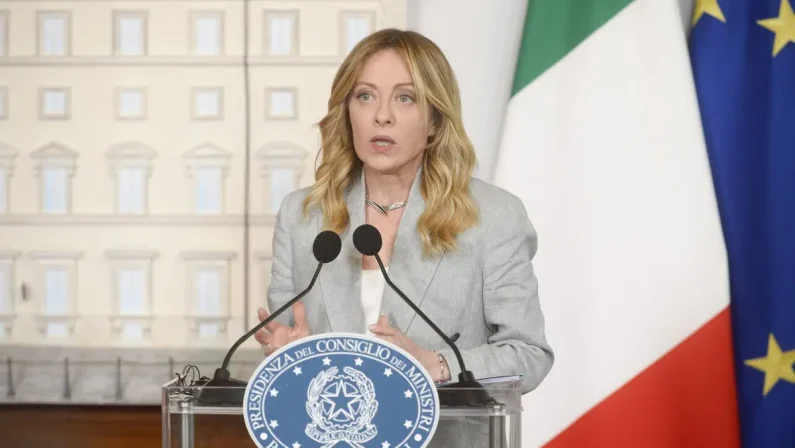 Meloni “Rinnovo contratto comparto Sanità dà certezze a milioni di lavoratori”