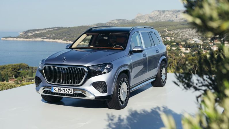 Con nuova Mercedes-Maybach GLS design, comfort e potenza ai massimi livelli