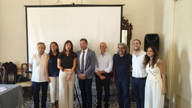 Aio Palermo lancia “Dentisti d’agosto”, iniziativa per sopperire alla chiusura estiva degli studi dentistici