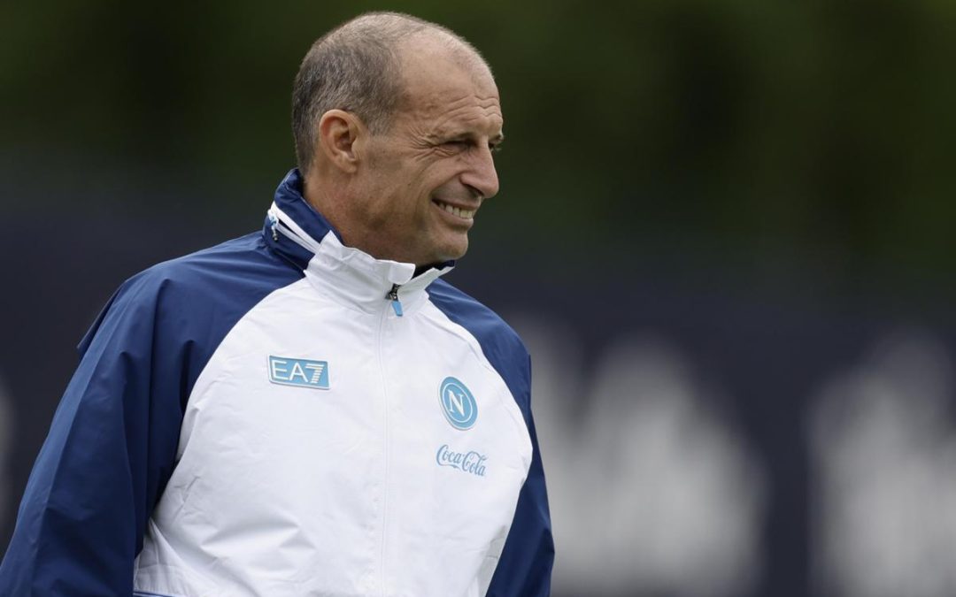 Napoli-Carrarese: orario, probabile formazione e dove vederla in tv