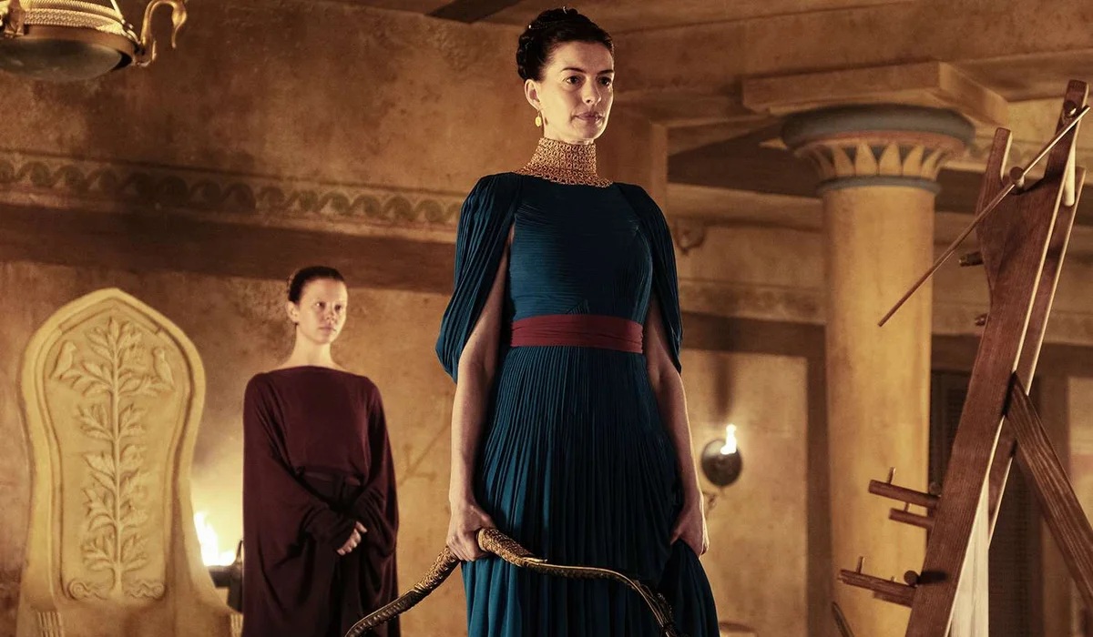 https://www.quotidianodelsud.it/wp-content/uploads/2026/07/anne-hathaway-odissea-nolan.jpg