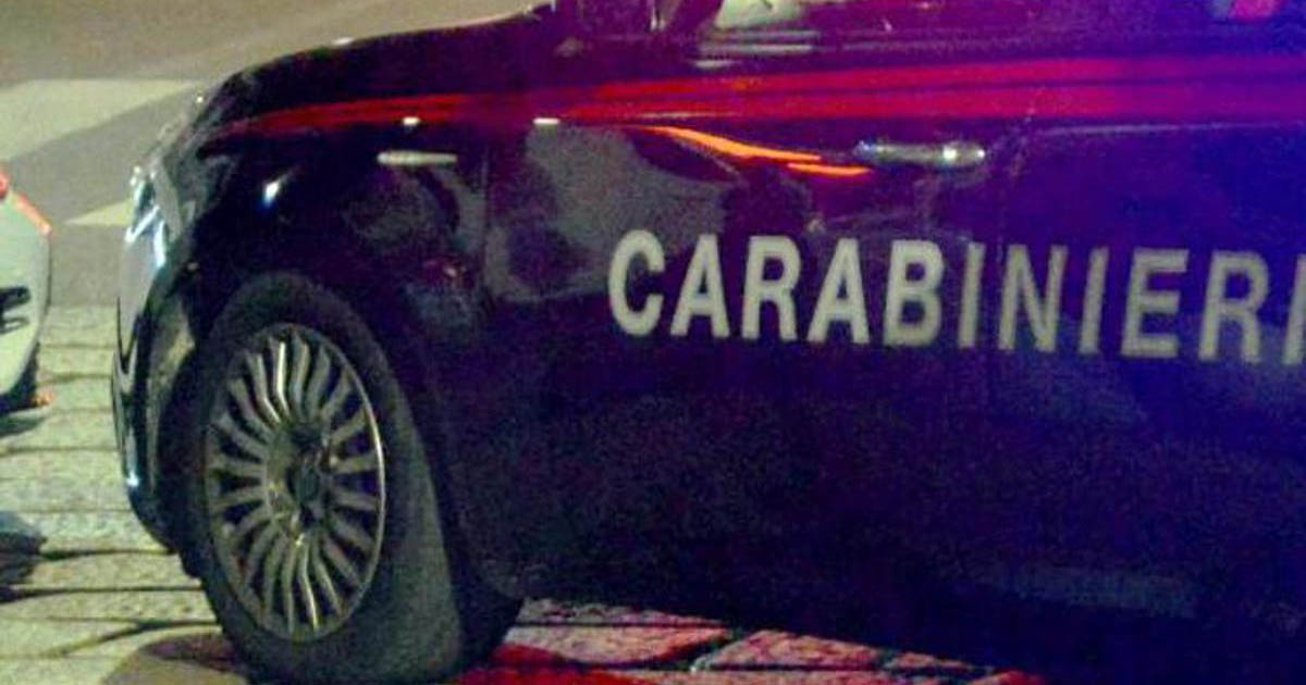 https://www.quotidianodelsud.it/wp-content/uploads/2026/07/auto-carabinieri-notte.jpeg