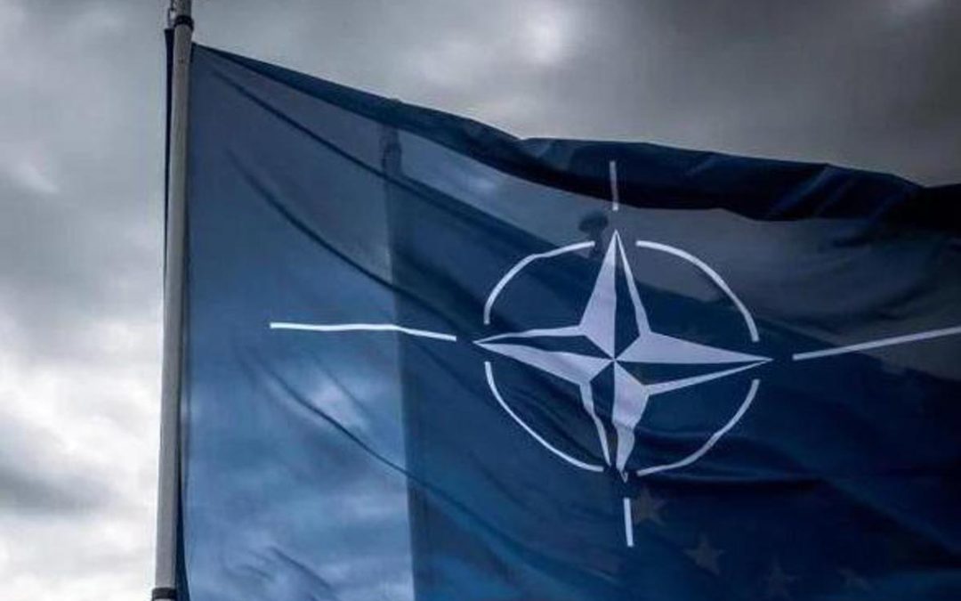 Nato, le aspettative di Trump: “Vuole tutti gli alleati verso il 5% di spesa per la difesa”