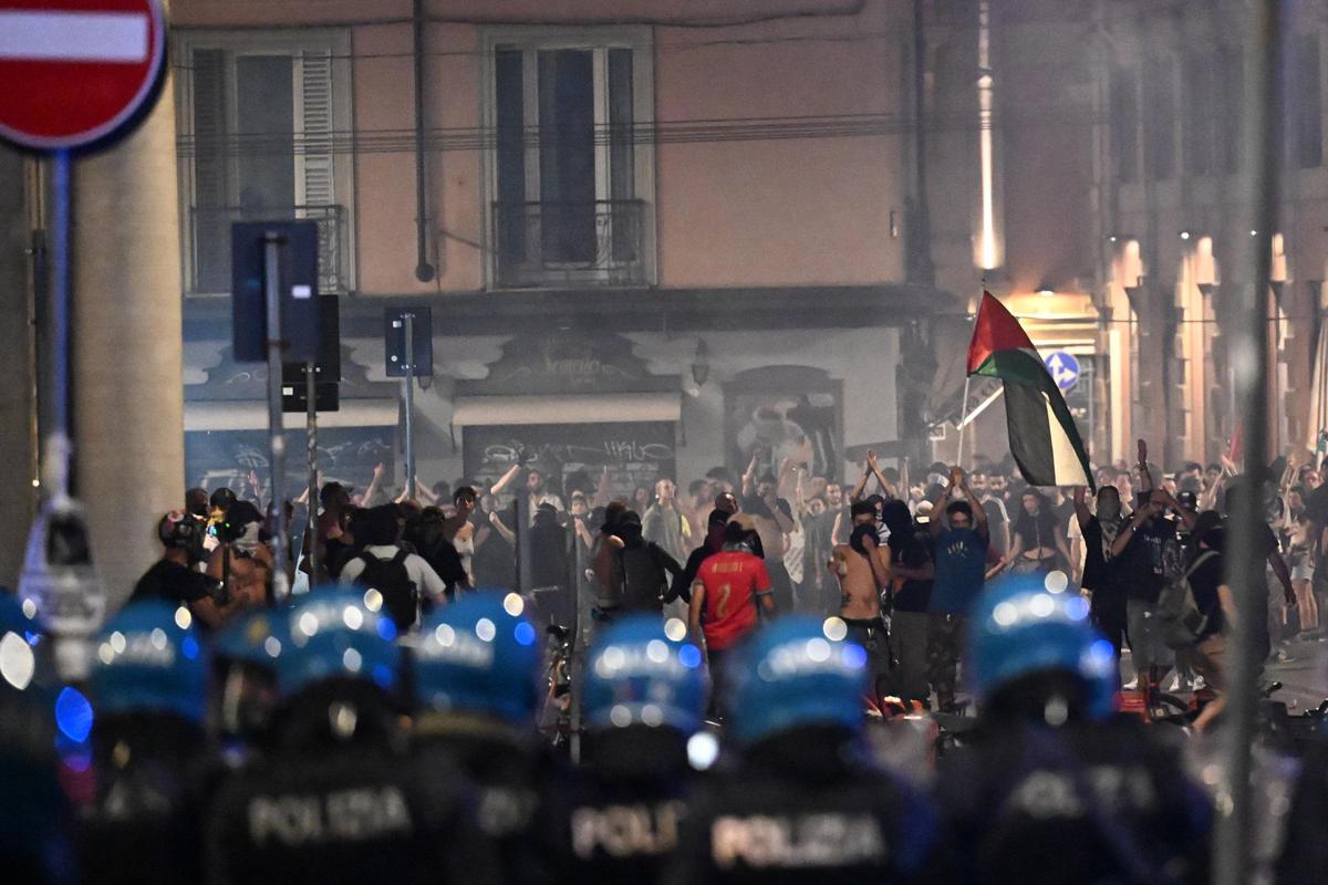 https://www.quotidianodelsud.it/wp-content/uploads/2026/07/bologna-scontri-fakir-ipa.jpeg