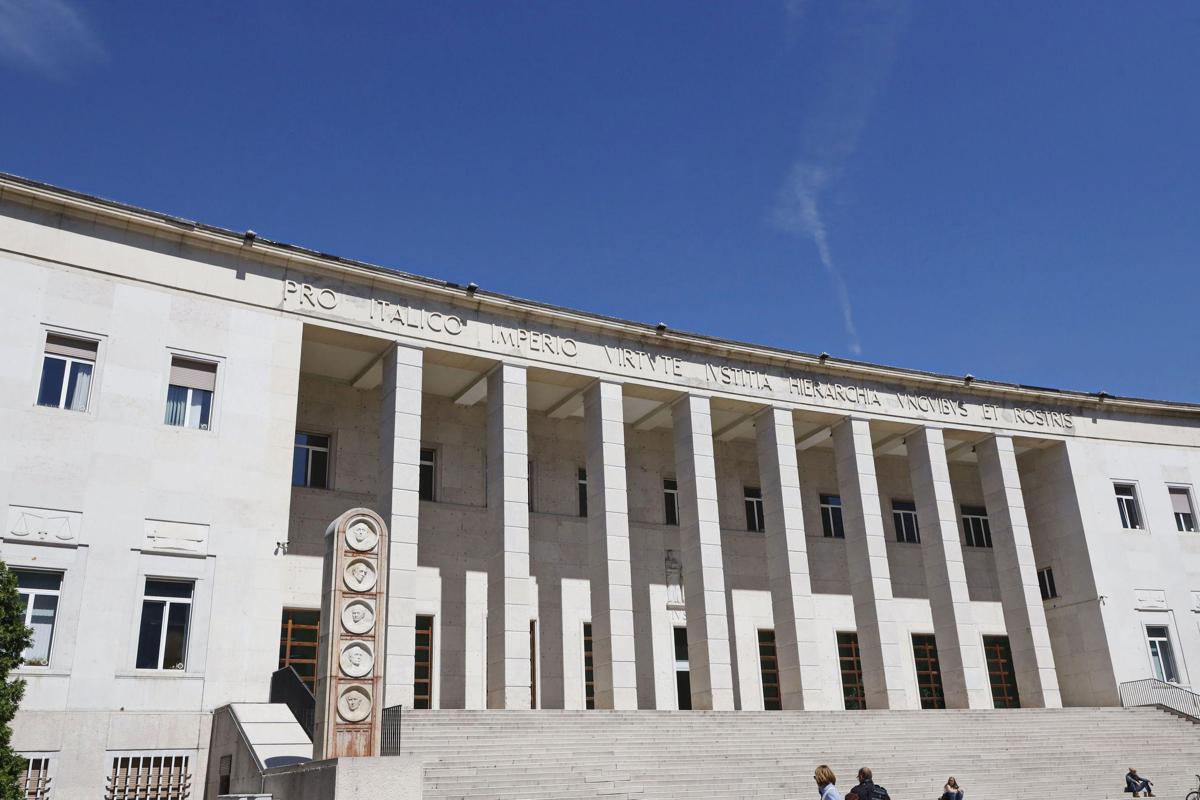 https://www.quotidianodelsud.it/wp-content/uploads/2026/07/bolzano-tribunale-ipa.jpeg