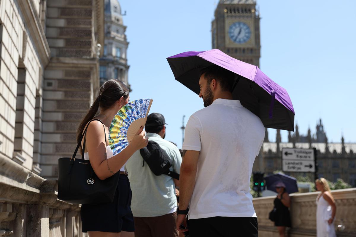 https://www.quotidianodelsud.it/wp-content/uploads/2026/07/caldo-estremo-londra-ipa-fg.jpeg