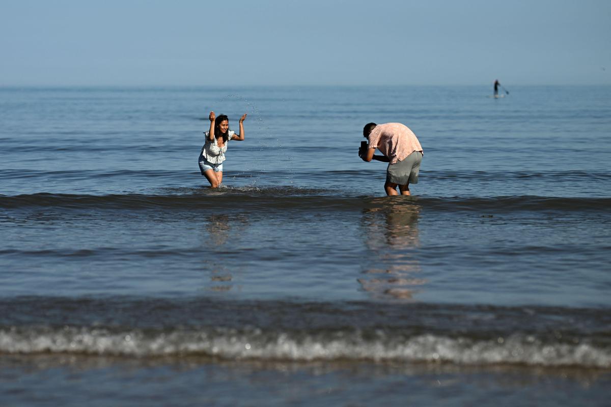https://www.quotidianodelsud.it/wp-content/uploads/2026/07/caldo-mare-coppia-afp.jpeg