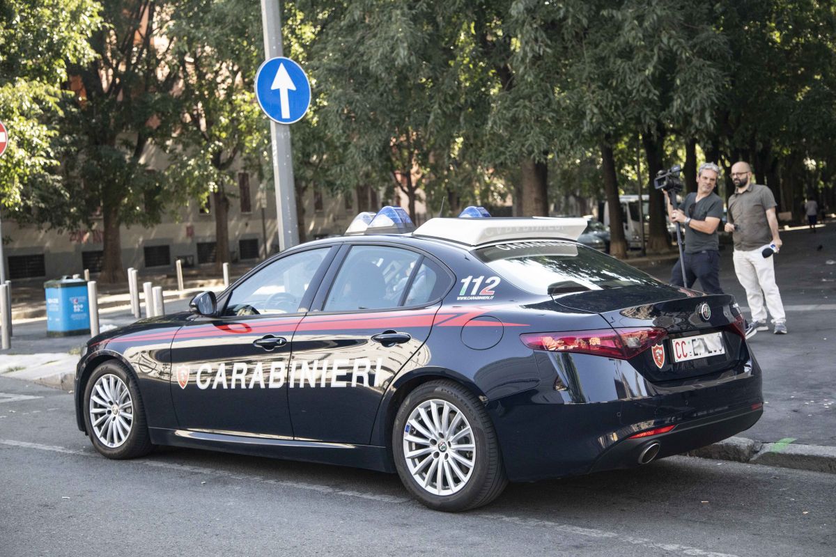 https://www.quotidianodelsud.it/wp-content/uploads/2026/07/carabinieri-1-2.jpg