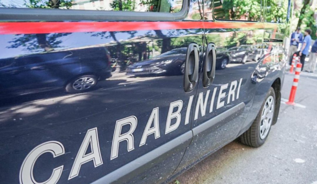 Cardito, spari in strada dopo una lite passionale: Arrestato 63enne