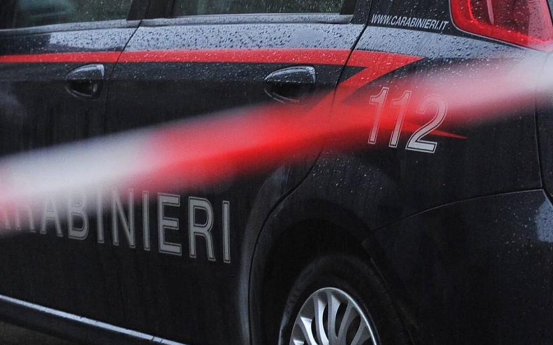 Frontale tra auto e gazzella dei carabinieri a Montebelluna, due militari in gravi condizioni