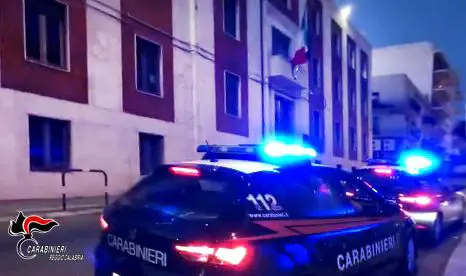 https://www.quotidianodelsud.it/wp-content/uploads/2026/07/carabinieri-reggio.jpeg