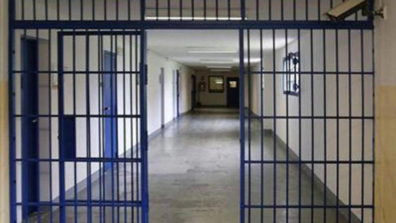 ‘Ndrangheta, il boss Gaetano Emanuele ai domiciliari