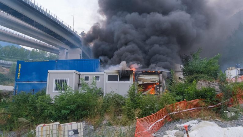 Guerriglia No Tav in Valsusa: circa 450 identificati, oltre 120 feriti tra forze dell’ordine