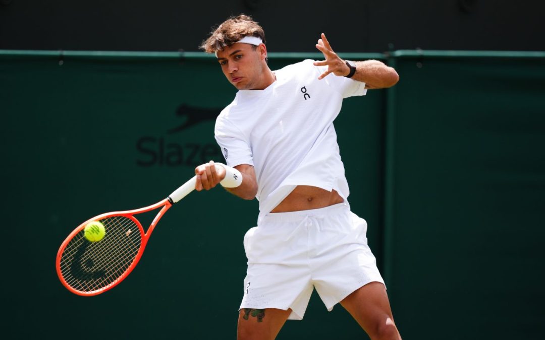 Wimbledon, esordio vincente per Cobolli. In campo Sinner a caccia del terzo turno