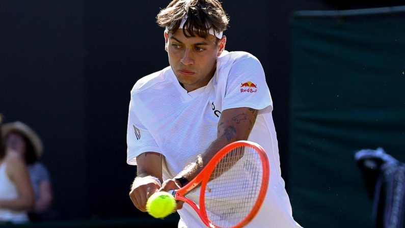 Cobolli, problemi intestinali a Wimbledon: la spiegazione di Flavio