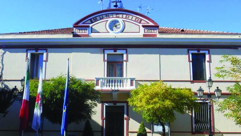 Elezioni a Francavilla in Sinni: Ricorso, il sindaco difende il voto