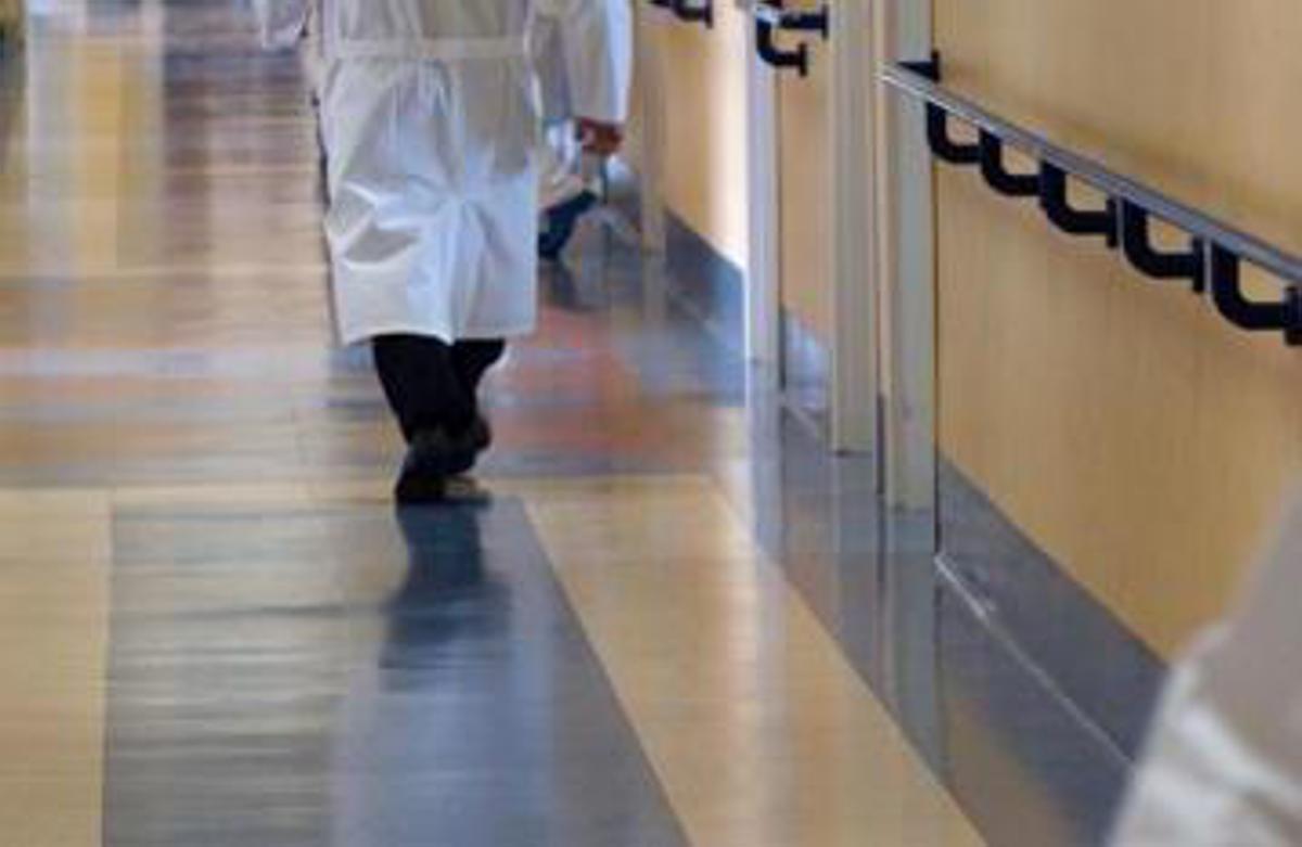 https://www.quotidianodelsud.it/wp-content/uploads/2026/07/corsia-ospedale-medico-repertorio-ipa-fg-2.jpeg