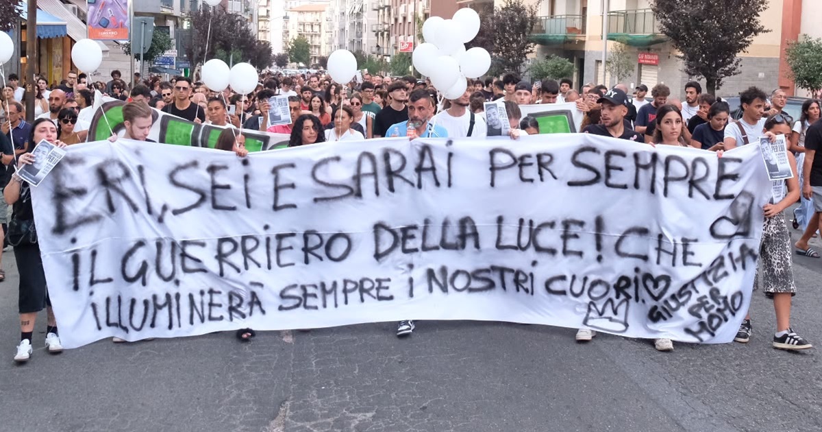 https://www.quotidianodelsud.it/wp-content/uploads/2026/07/corteo.jpg