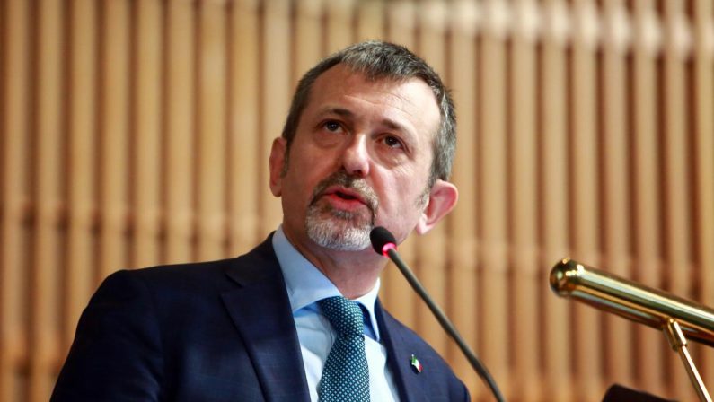 Caso Delmastro, legale di Caroccia: “Depositerò in procura memoria con le chat”