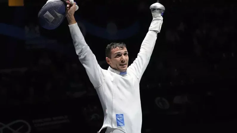 Scherma, Di Veroli d’argento nella spada ai Mondiali di Hong Kong: è la terza medaglia azzurra