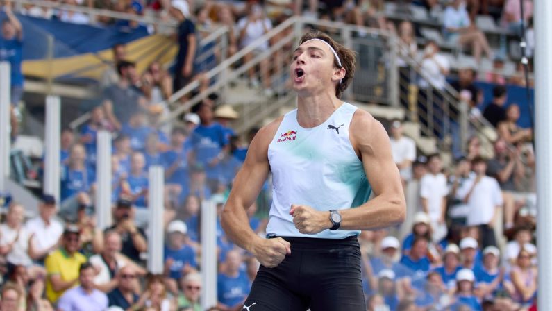 Atletica, Duplantis “Arrivare a 6,40 metri uno dei miei obiettivi” / Video