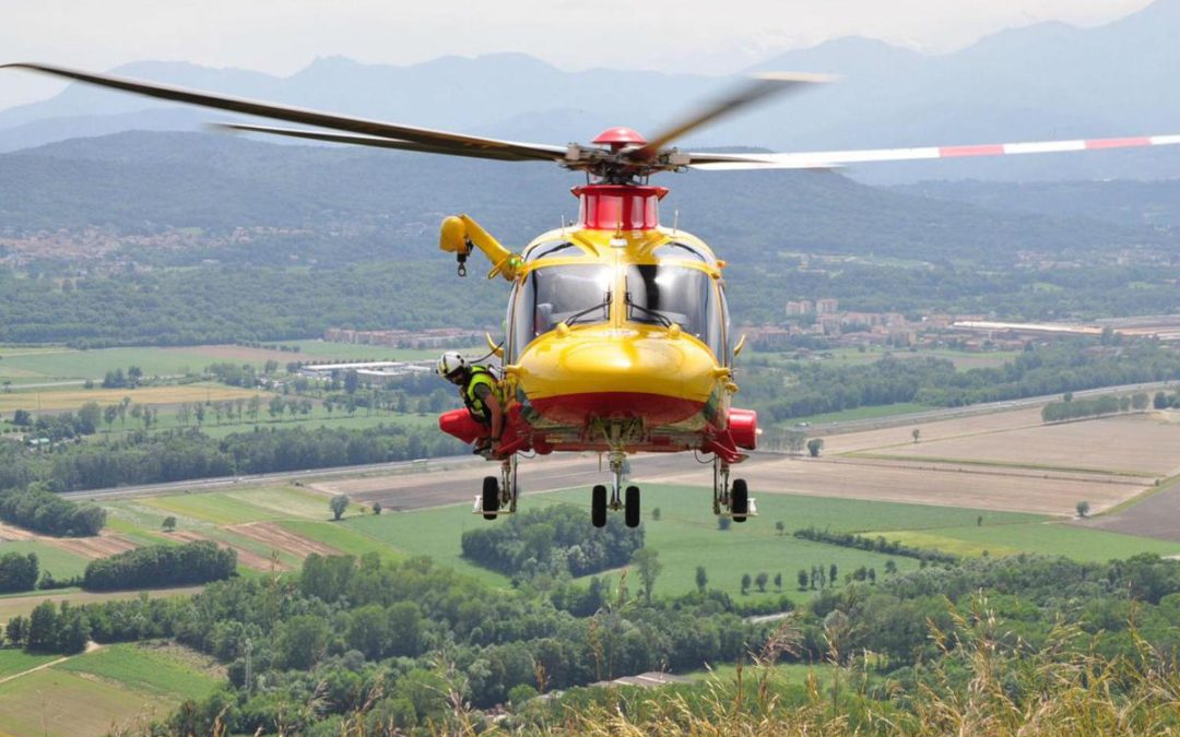 Anziana malata risucchiata in aria da elicottero del 118 a bassa quota, il figlio vince la causa