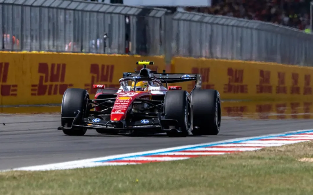 F1, a Silverstone Hamilton in pole per la Sprint davanti ad Antonelli