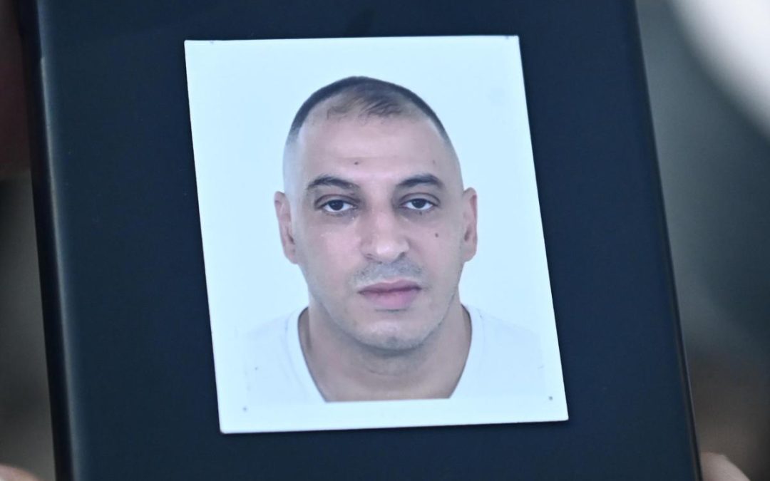 Caso Fakir, al Tg1 immagini body cam poliziotti. Legale agenti: “Contatto con altre persone”