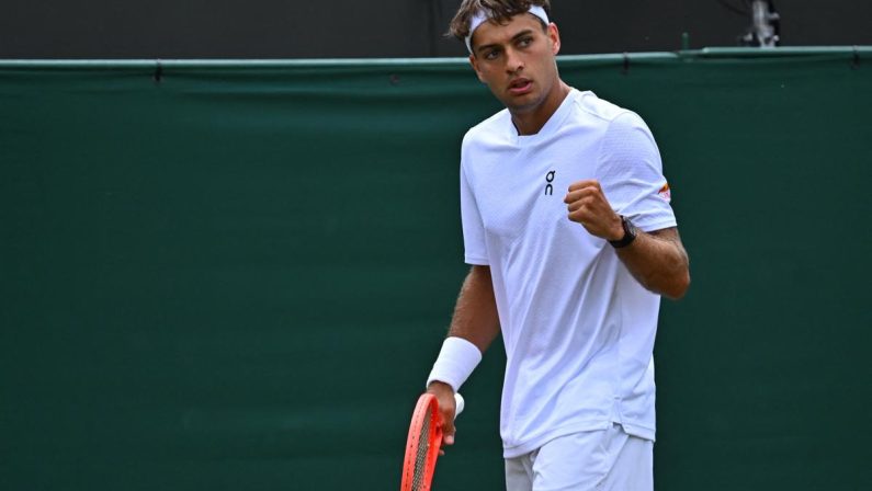 Wimbledon, oggi Cobolli-De Minaur: orario, precedenti e dove vederla
