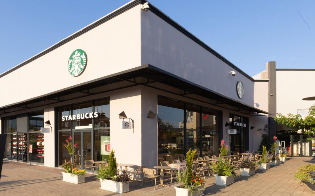 Starbucks® apre a Valmontone outlet e inaugura una nuova Coffee Experience