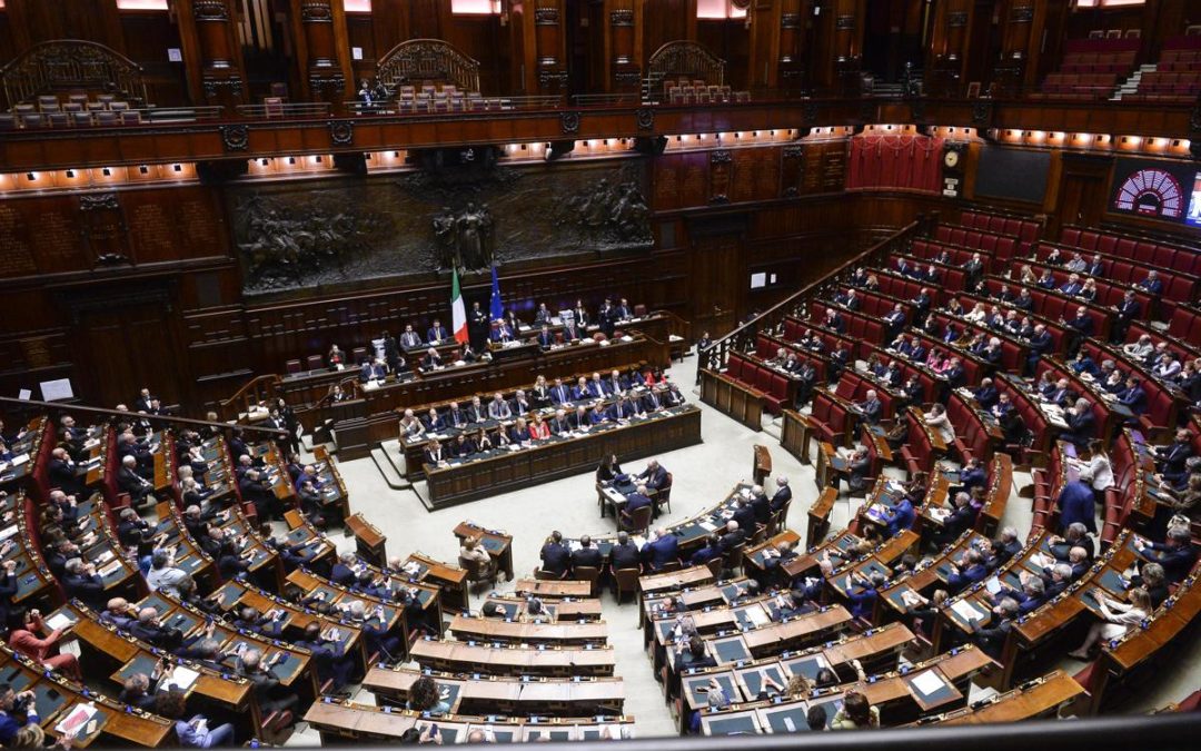 Legge elettorale, oggi voto finale. Bocciato emendamento Vannacci, centrodestra di nuovo diviso. Schlein contro Meloni
