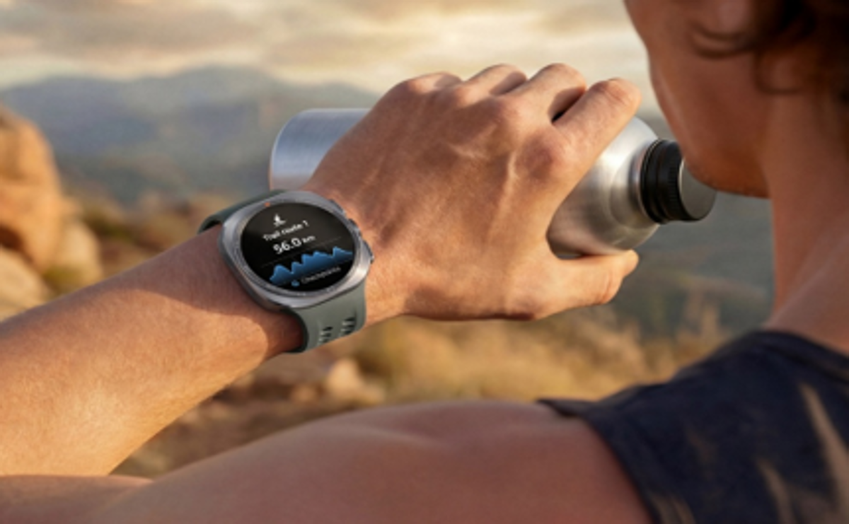 https://www.quotidianodelsud.it/wp-content/uploads/2026/07/galaxy-watch-ultra2-comm.png