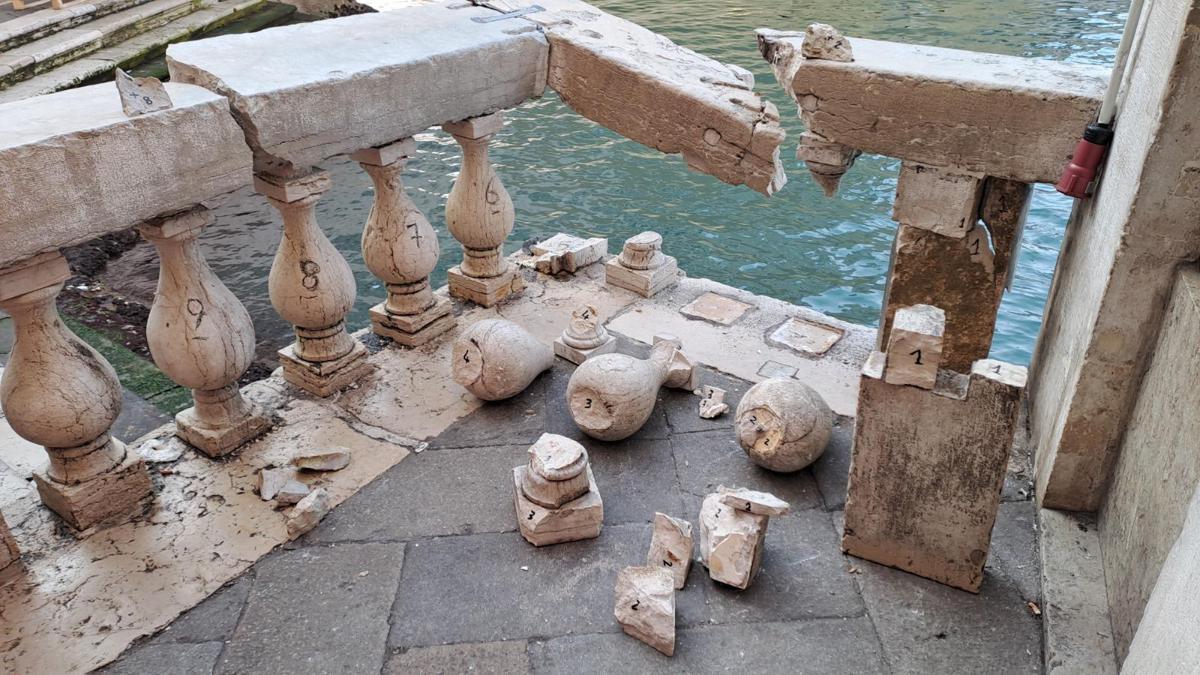 https://www.quotidianodelsud.it/wp-content/uploads/2026/07/i-danni-al-ponte-di-rialto-a-venezia.jpeg