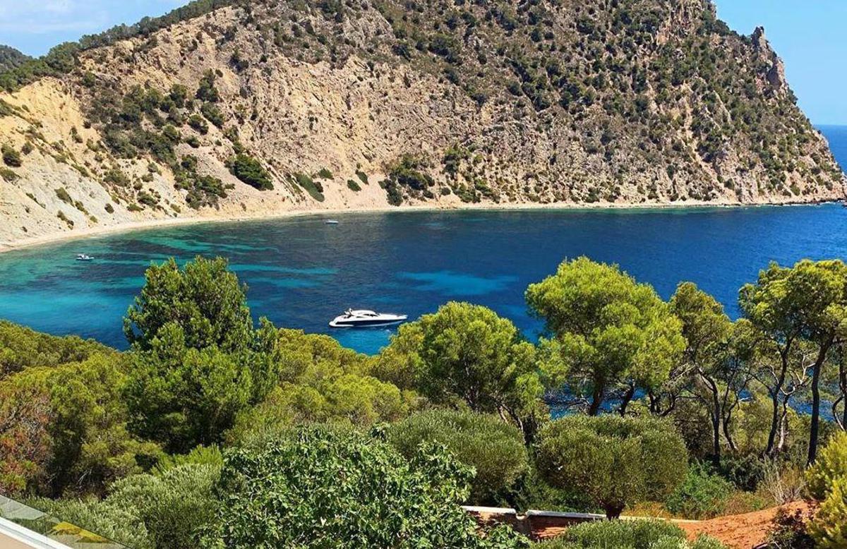https://www.quotidianodelsud.it/wp-content/uploads/2026/07/ibiza-fg.jpeg
