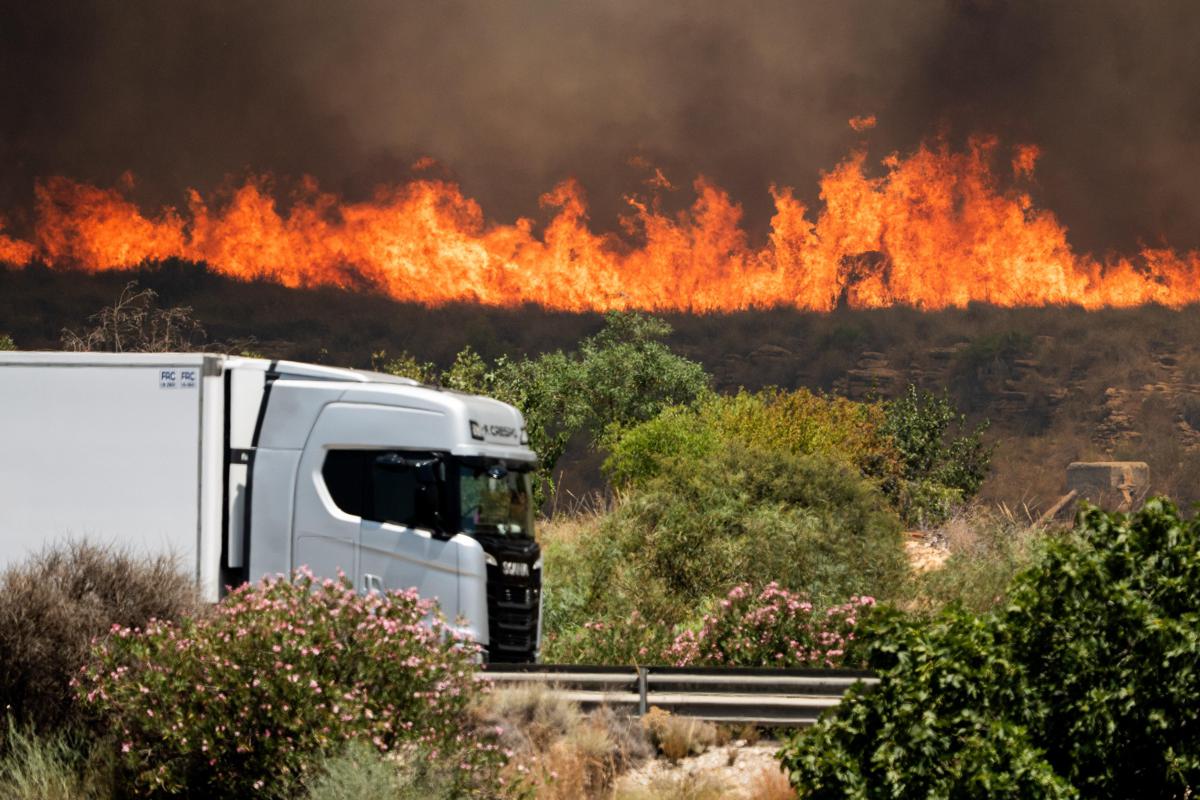 https://www.quotidianodelsud.it/wp-content/uploads/2026/07/incendi-spagna-fg-2407.jpeg