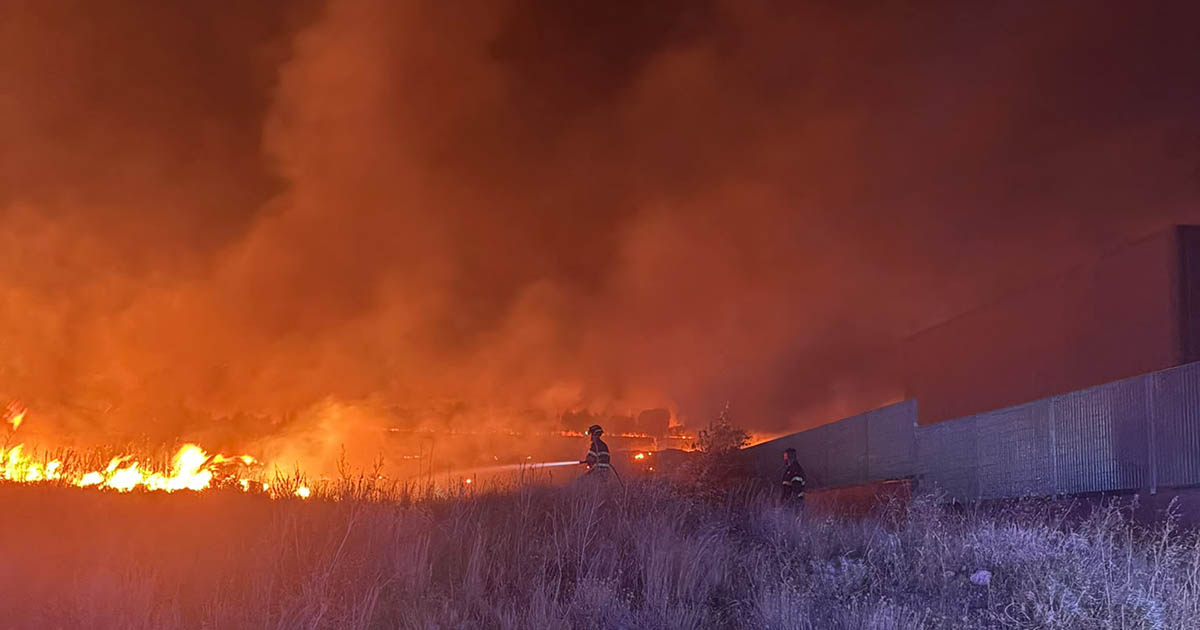 https://www.quotidianodelsud.it/wp-content/uploads/2026/07/incendio-castrovillari-4.jpeg