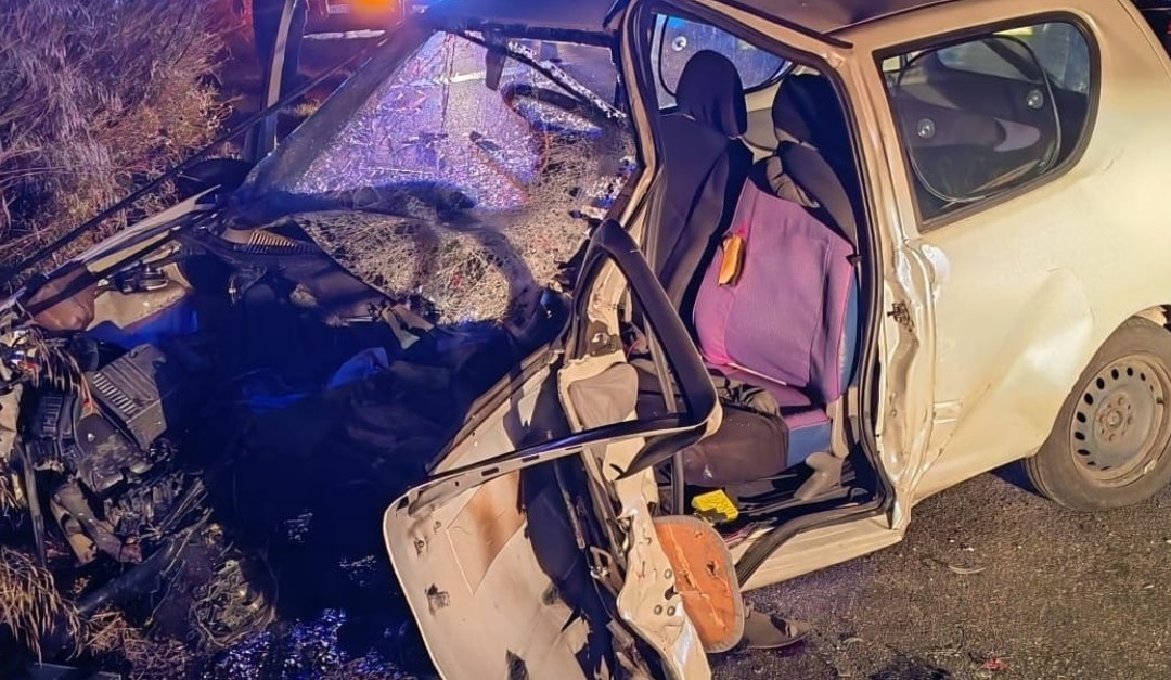 Una delle auto coinvolte nell'incidente