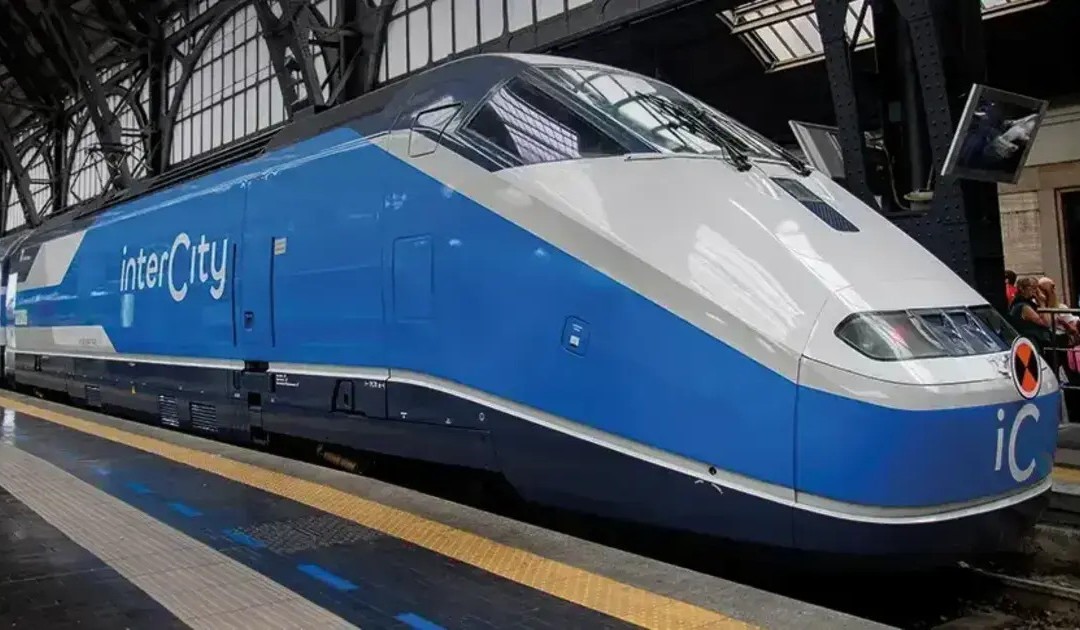 Intercity Reggio Calabria – Roma via Jonica: «per la Locride non è solo un treno»