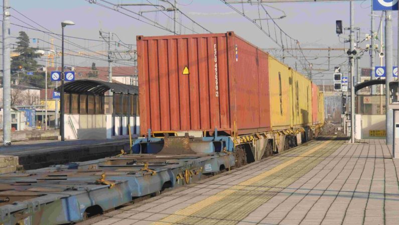 Merci ferroviarie, il paradosso del Pnrr: “Rischiamo una rete migliore, ma senza più treni”